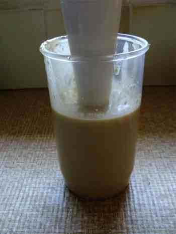 Blending roasted sesame seeds to make tahini. Blending roasted sesame seeds to make tahini.